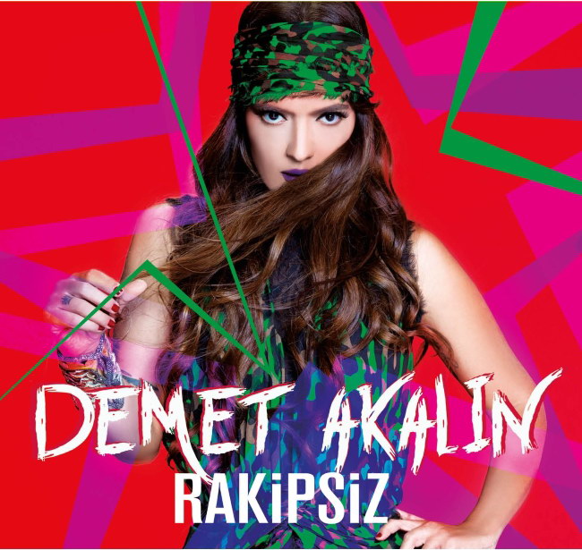 demet-akalin-rakipsiz